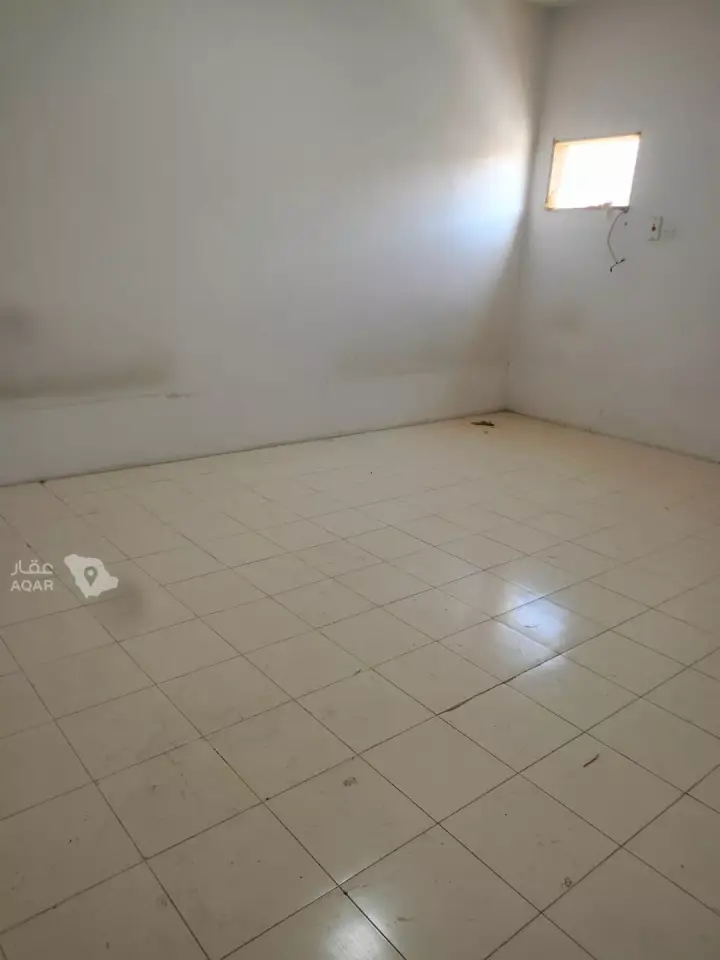 شقة 4 غرف في العزيزية، الرياض