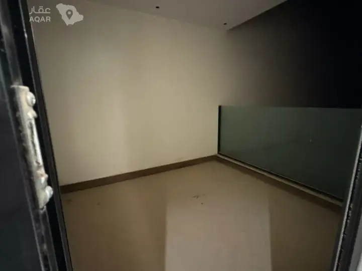 3 bedroom apartment in Granada, Riyadh 4