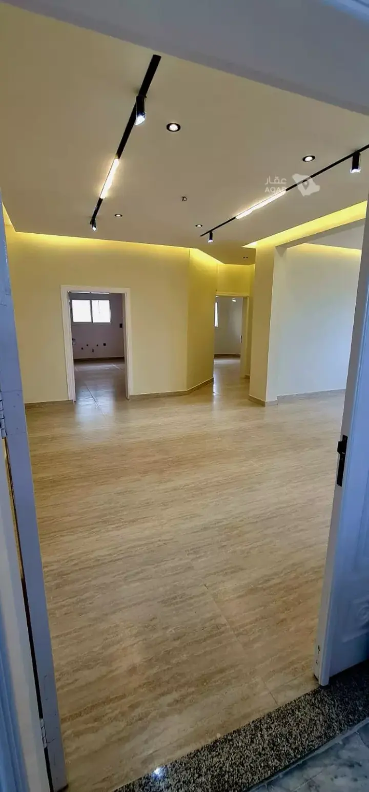 2 bedroom apartment in Awdah, Taif 5