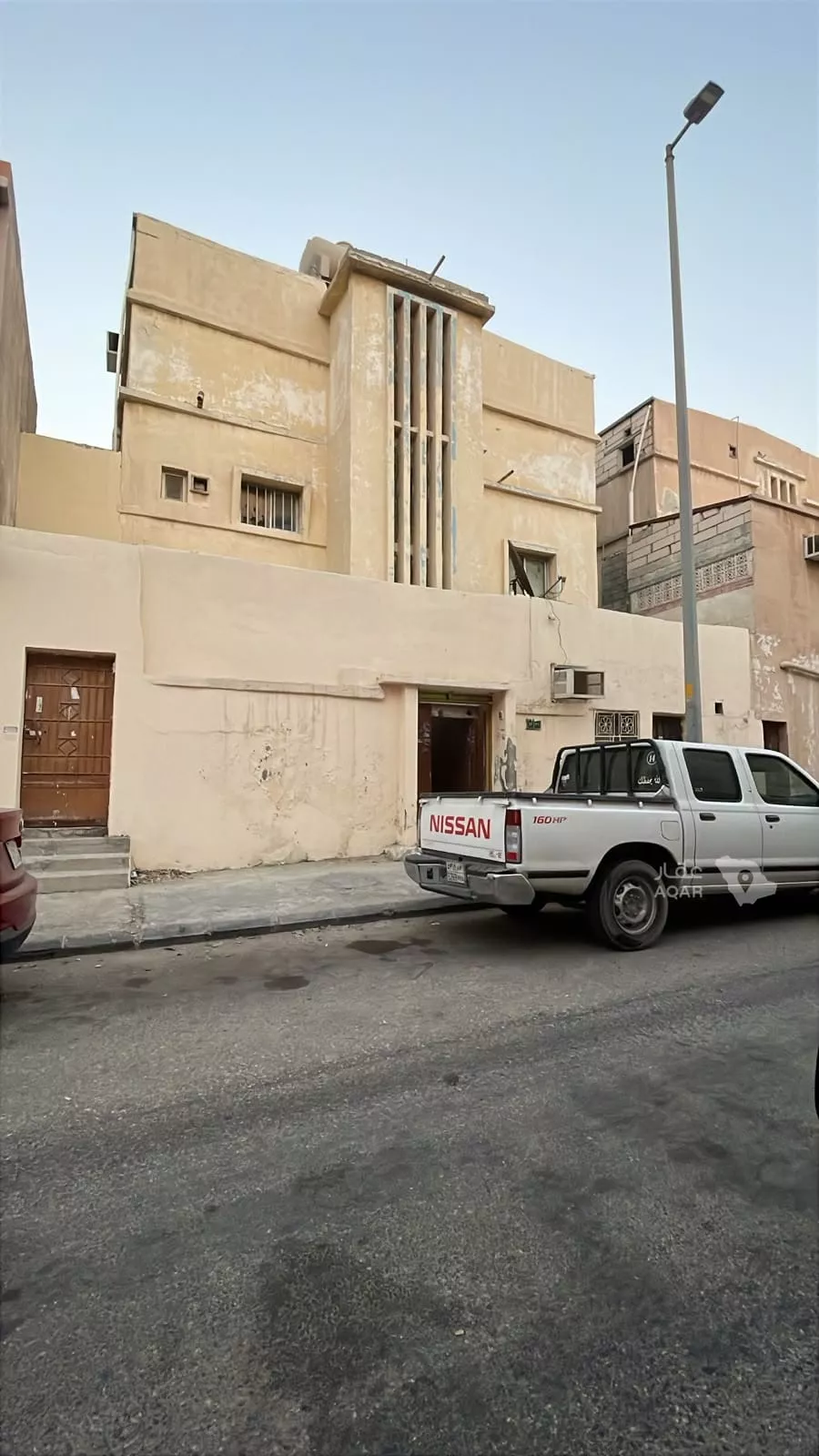 عقار 13 غرف في مدينة العمال، الدمام 2