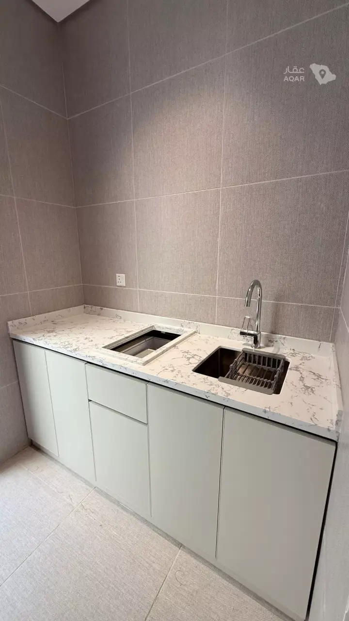 6 bedroom building in Al Wahah, Khamis Mushait 14