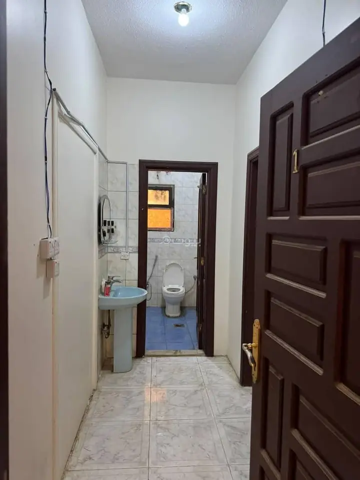 2 bedroom apartment in King Abdul Aziz, Riyadh 4