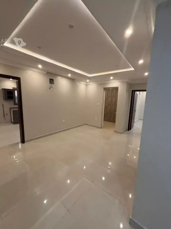 4 bedroom apartment in Uhud, Eastern Province 3