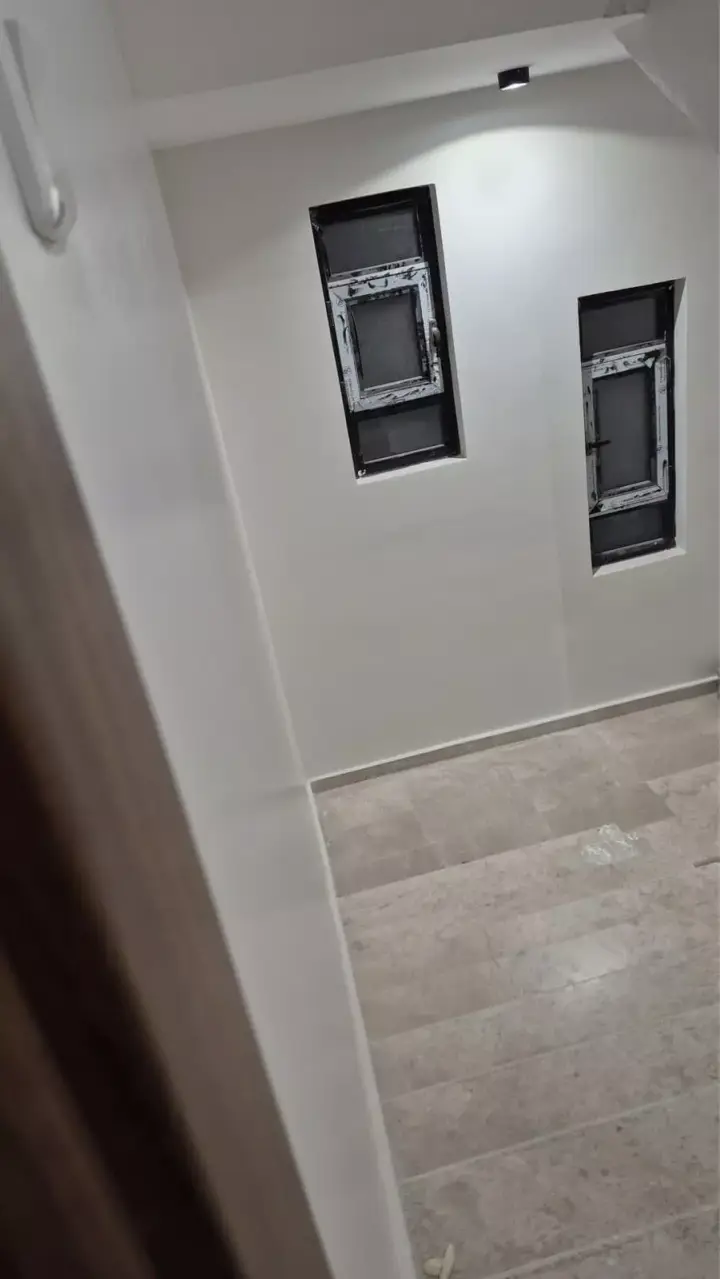 4 bedroom apartment in Al Sakb, Madinah 3