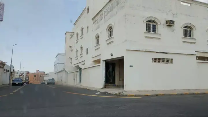 عقار 24 غرف في ذرة، أبها