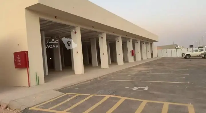 shop in Al Janadriyah, Riyadh