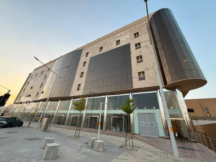 shop in Al Salam, Riyadh 15