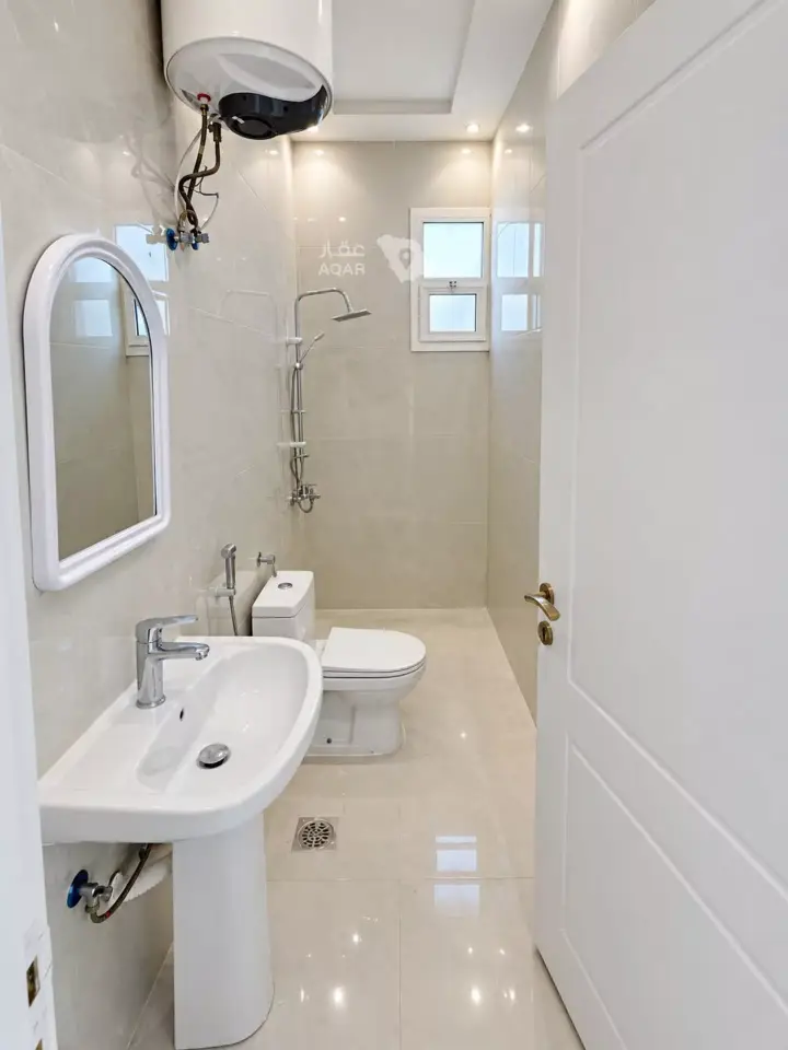 4 bedroom apartment in Al Malqa, Riyadh 18