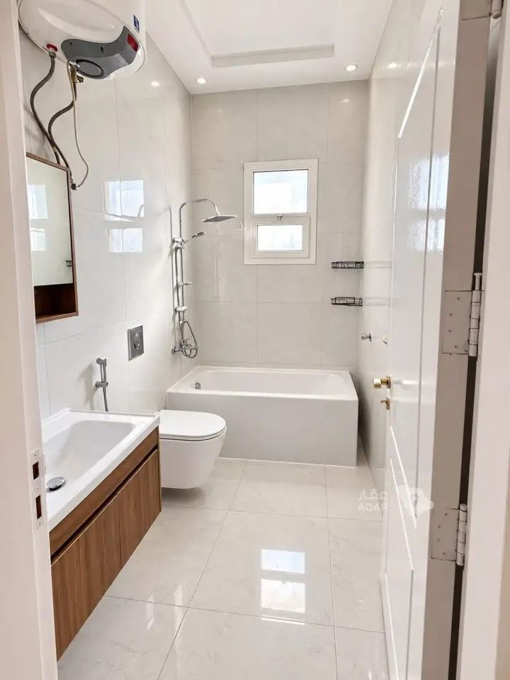 4 bedroom apartment in Al Malqa, Riyadh 13