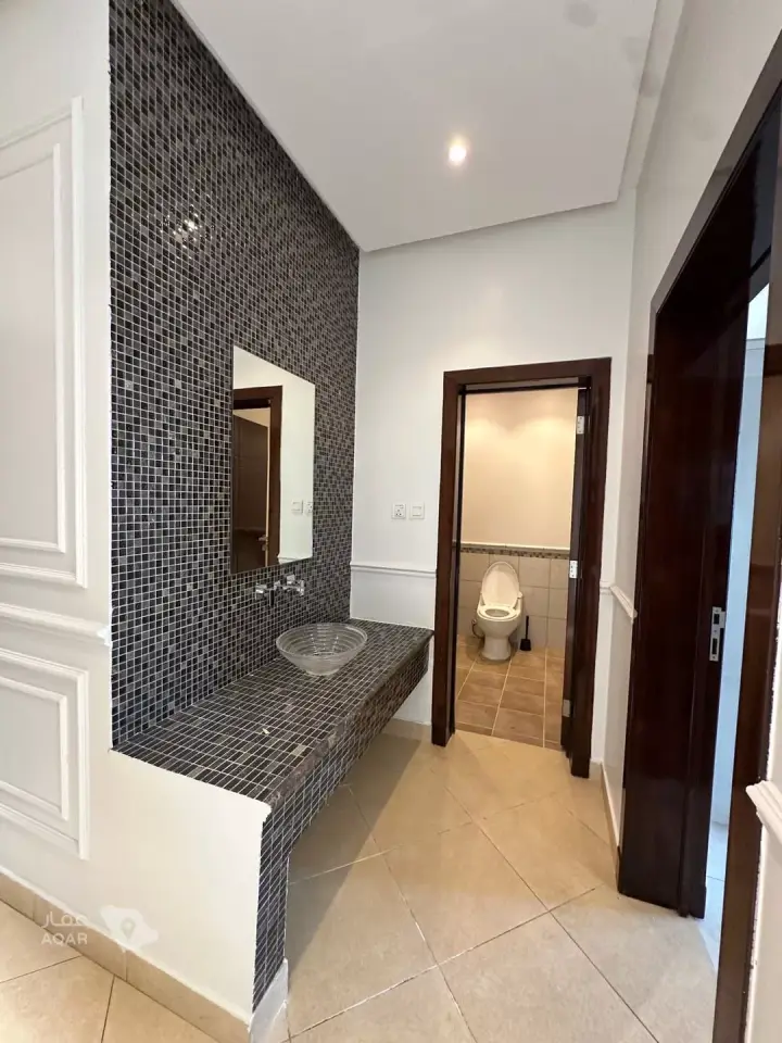 3 bedroom apartment in Al Nuzhah, Riyadh 6