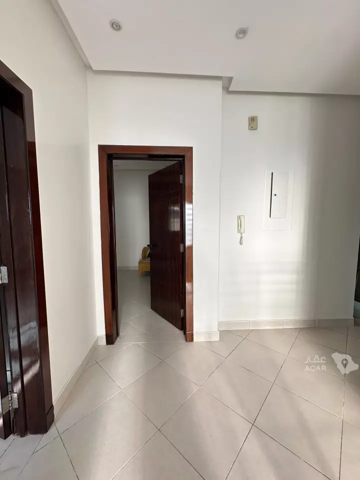 3 bedroom apartment in Al Nuzhah, Riyadh 13