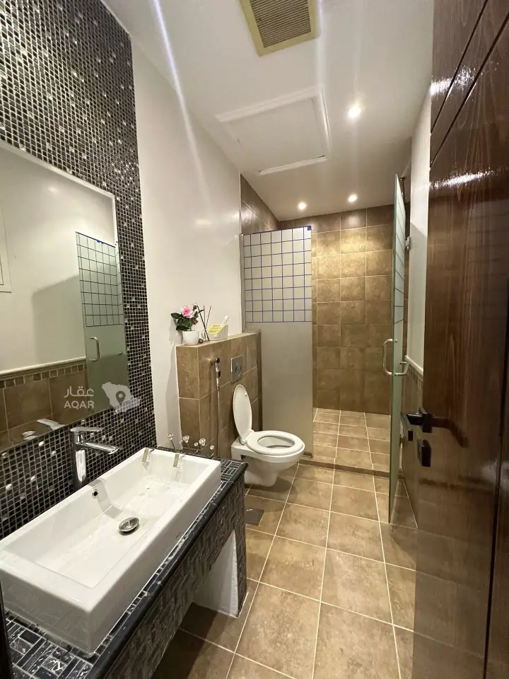 3 bedroom apartment in Al Nuzhah, Riyadh 18