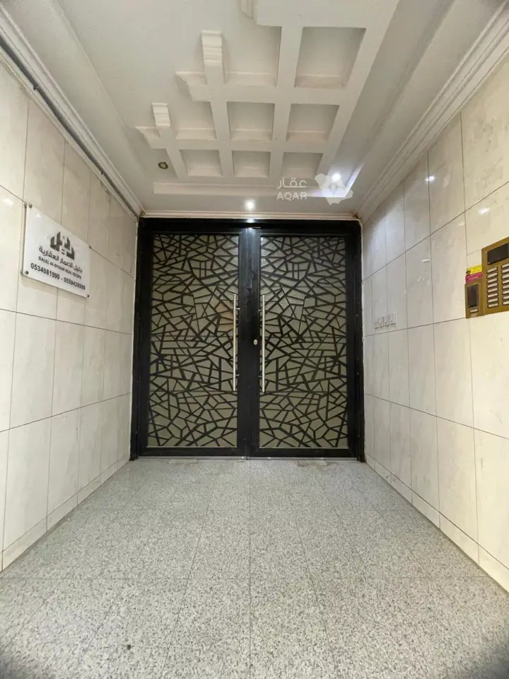 3 bedroom apartment in Al Wizarat, Riyadh 3