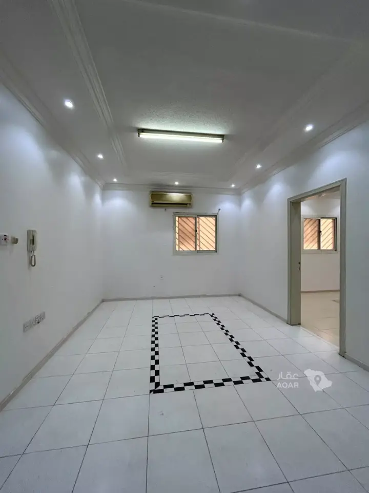 3 bedroom apartment in Al Wizarat, Riyadh 6