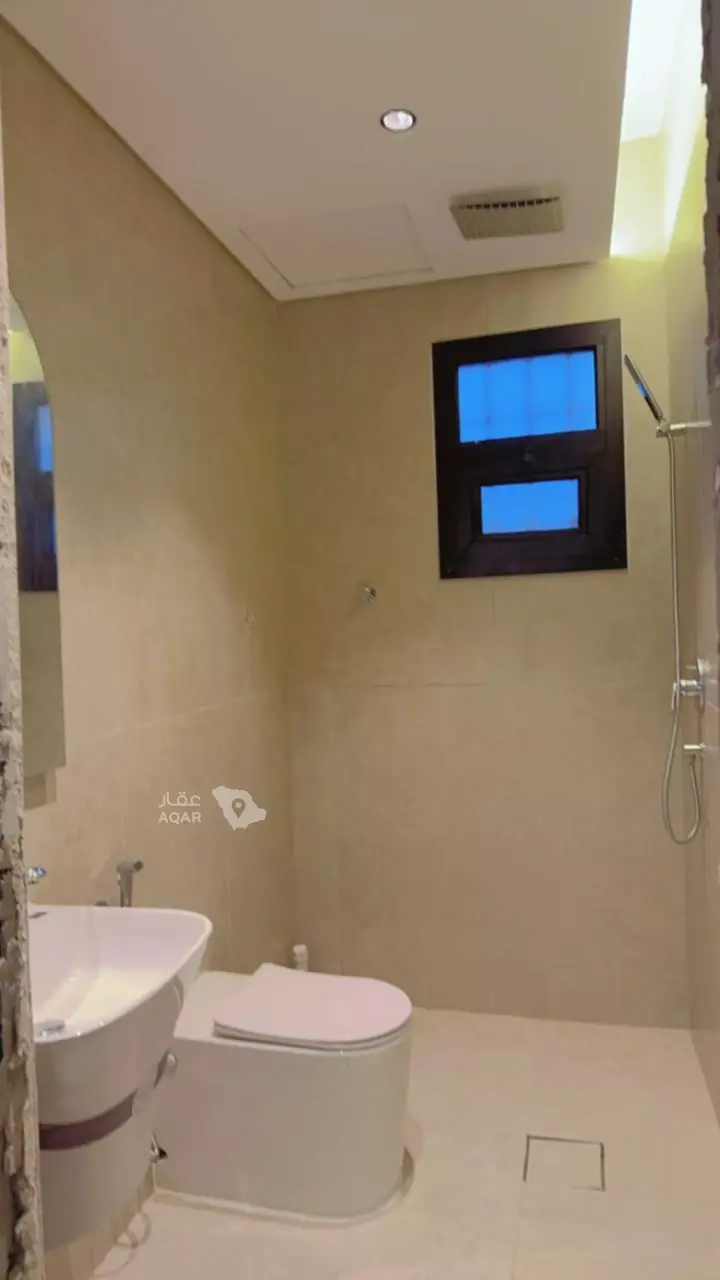 2 bedroom apartment in Al Janadriyah, Riyadh 5