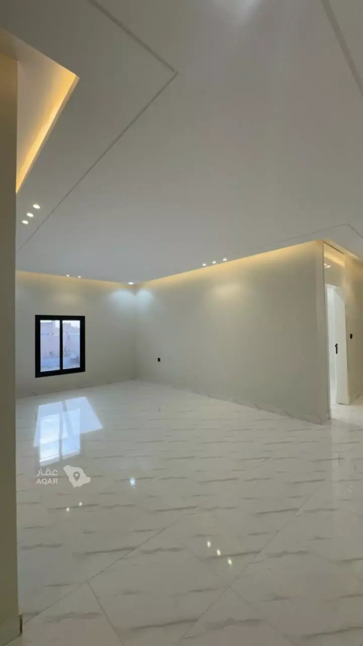 4 bedroom apartment in Dhahrat Namar, Riyadh 11