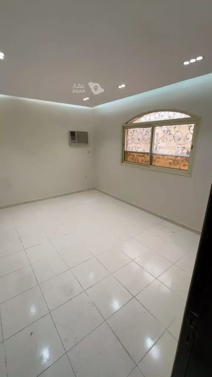 3 bedroom apartment in Dhahrat Namar, Riyadh