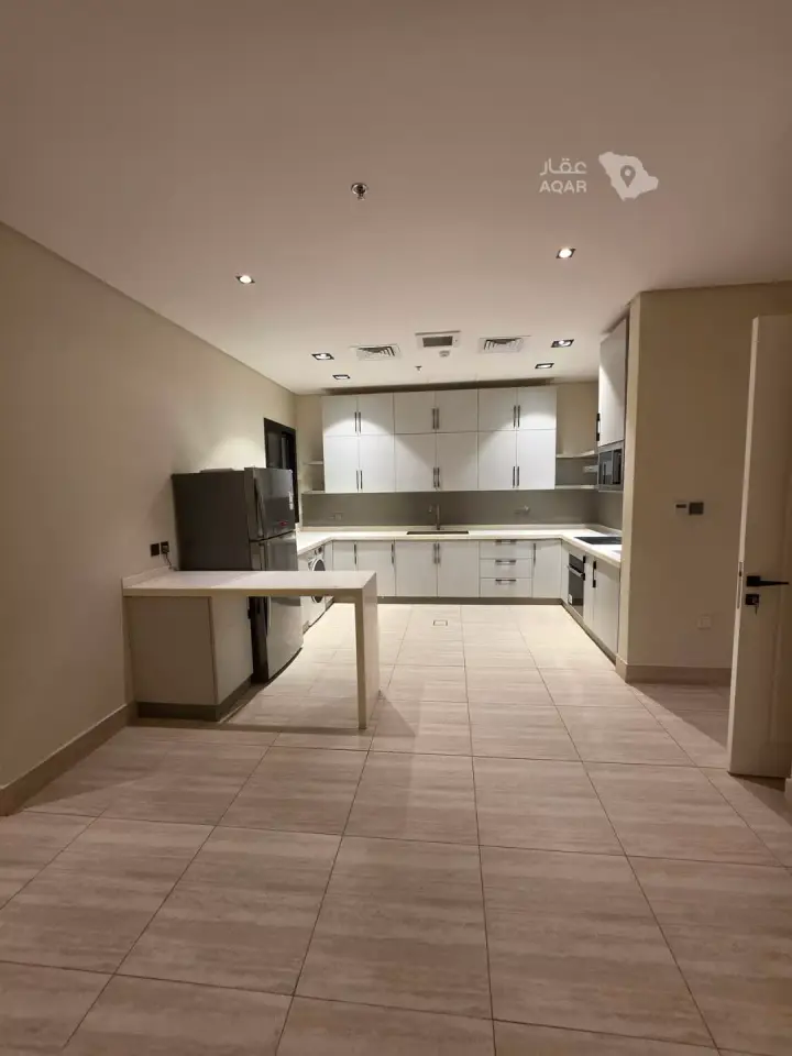 3 bedroom apartment in Al Nakheel, Riyadh 6