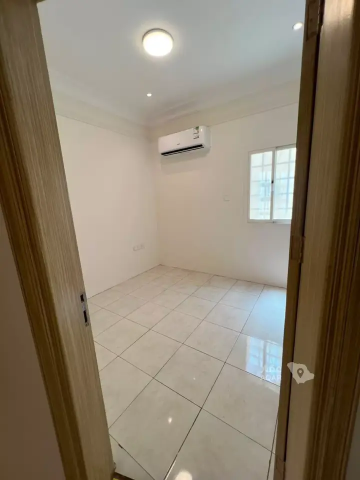 4 bedroom apartment in Al Muhammadiyah, Riyadh 5