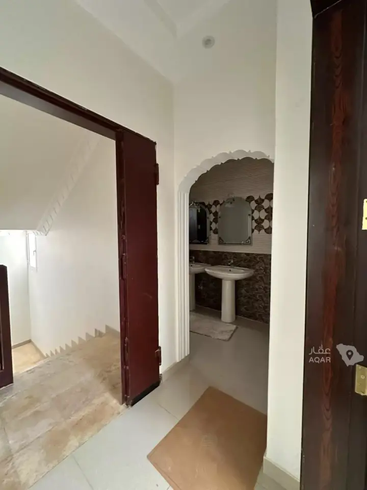 3 bedroom apartment in Dhahrat Namar, Riyadh 3