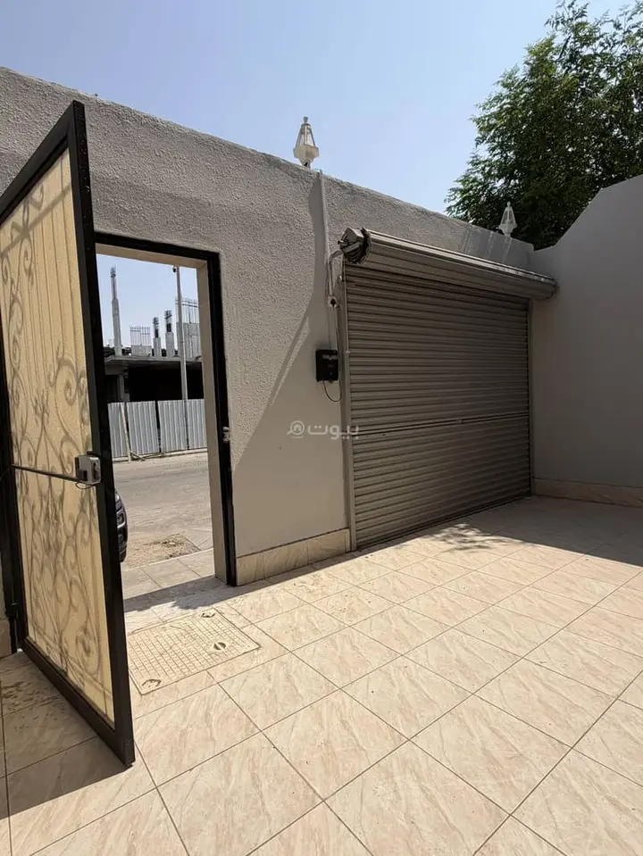 4 bedroom villa in Abhur North, Jeddah 3