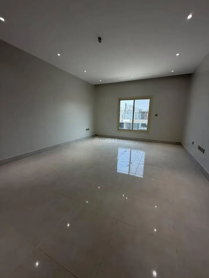 4 bedroom villa in Abhur North, Jeddah 7