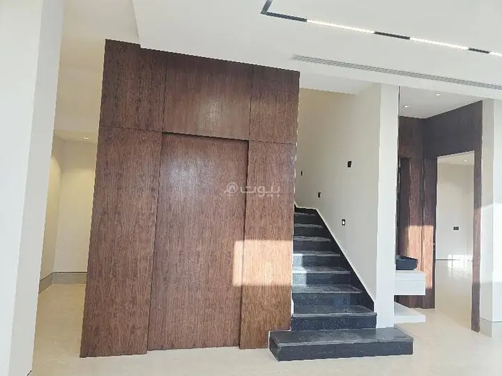 7 bedroom villa in Al Aridh, Riyadh 6