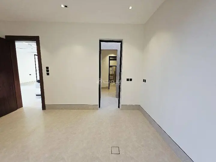 7 bedroom villa in Al Aridh, Riyadh 7