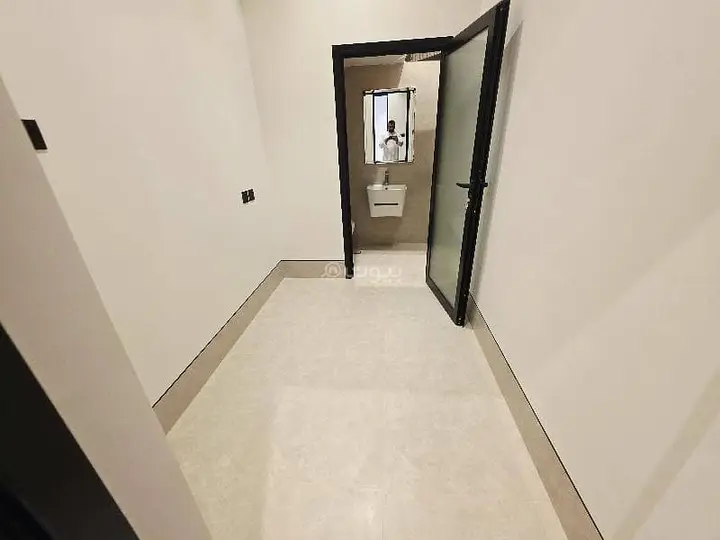 7 bedroom villa in Al Aridh, Riyadh 9