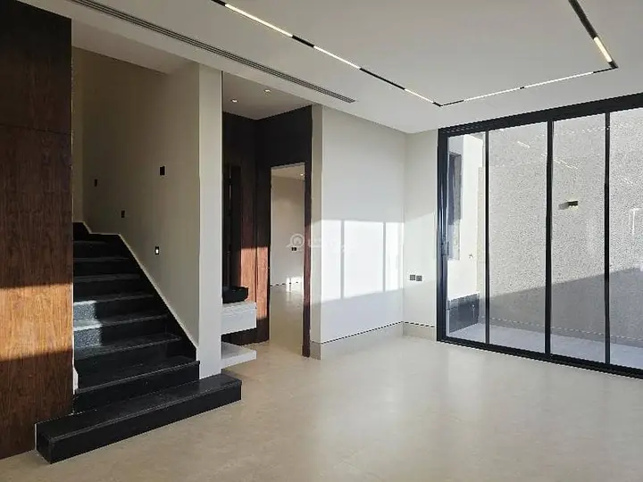 5 bedroom villa in Al Aridh, Riyadh 4