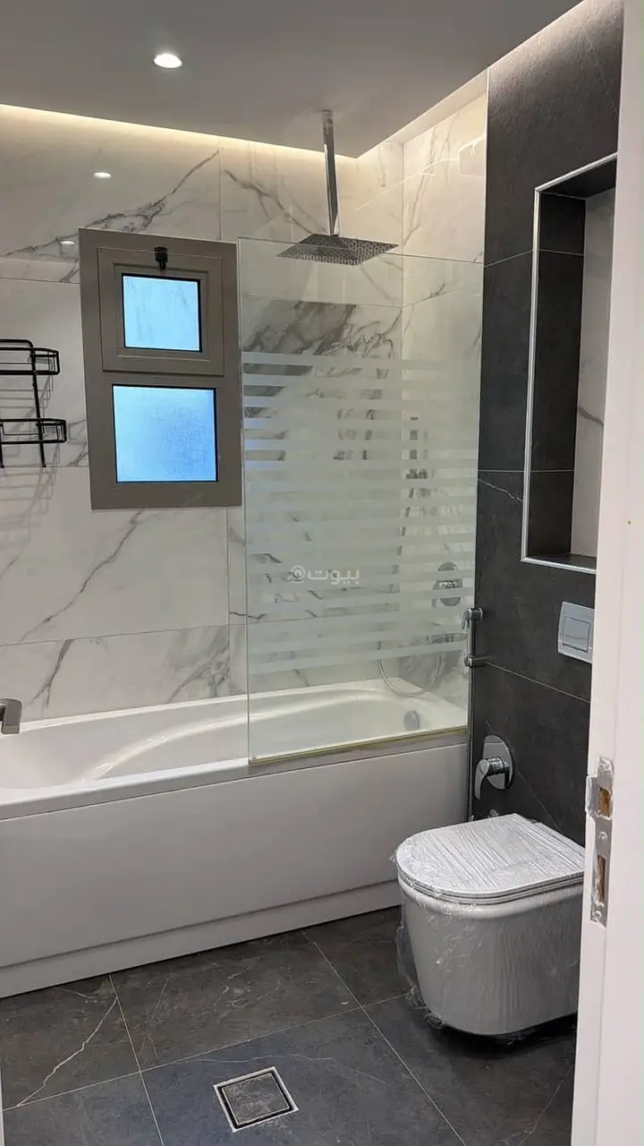 4 bedroom villa in Al Wahah, Riyadh