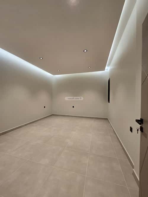 6 bedroom villa in Al Ukayshiyyah 3