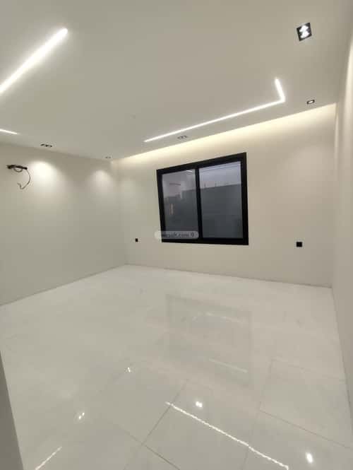 6 bedroom apartment in Al Sharayea 2