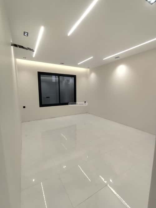 6 bedroom apartment in Al Sharayea 3