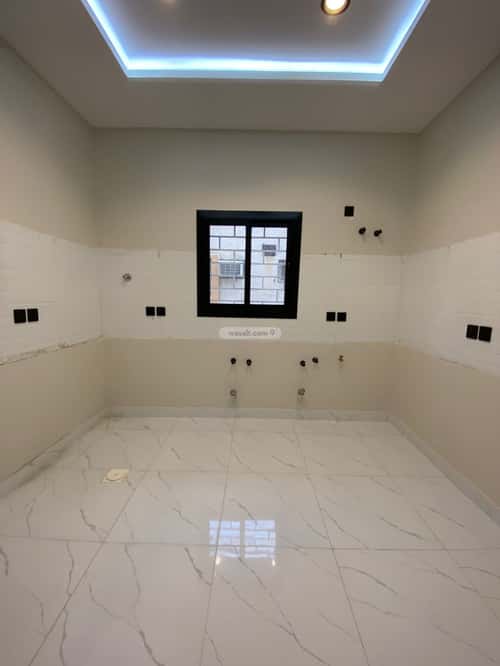 5 bedroom apartment in Al Sharayea 2
