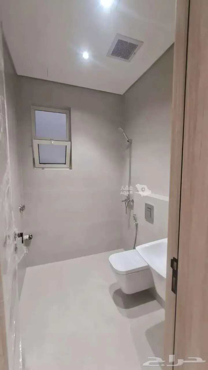 3 bedroom apartment in Al Jamawat, Madinah 6