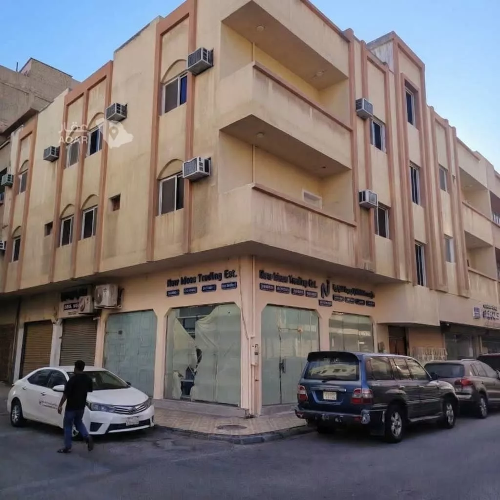 12 bedroom building in North Al Khobar, Eastern Province