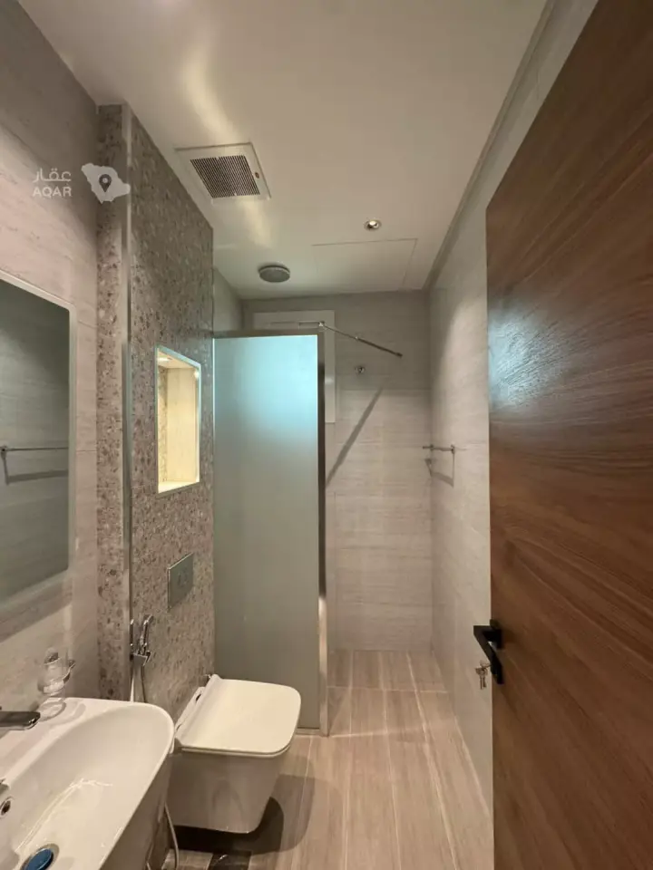 3 bedroom apartment in Mishrifah, Jeddah 2