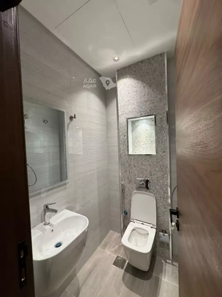 3 bedroom apartment in Mishrifah, Jeddah 8