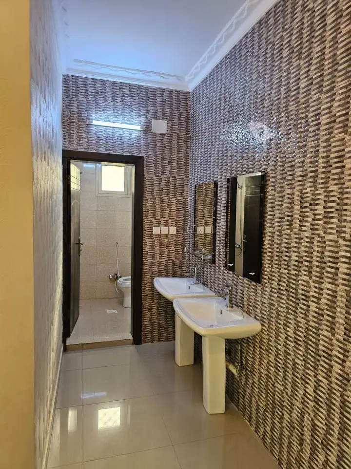 4 bedroom apartment in Masarrah, Taif 5