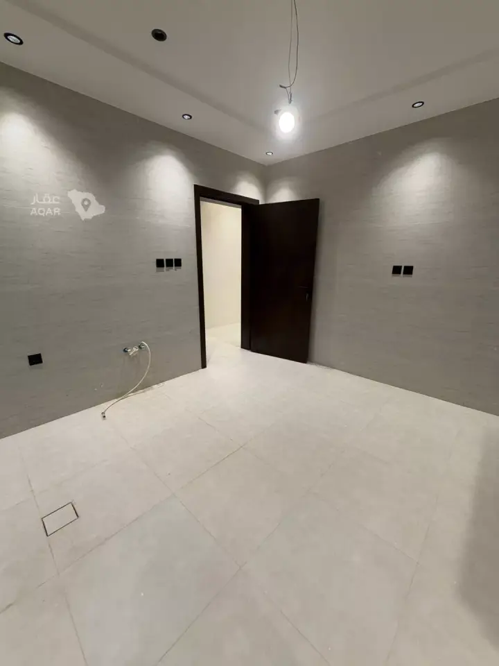 2 bedroom apartment in Al Faisaliyyah, Jeddah 4
