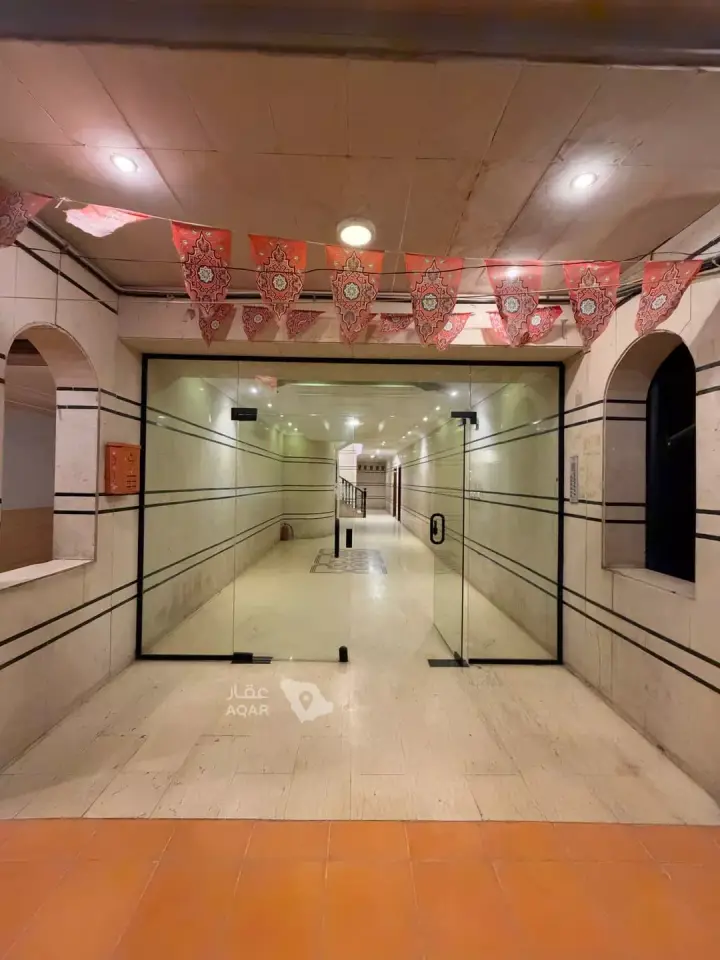 2 bedroom apartment in Al Faisaliyyah, Jeddah 11