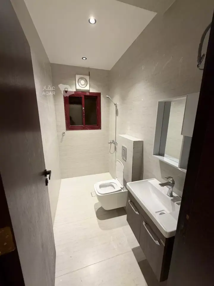 2 bedroom apartment in Al Faisaliyyah, Jeddah 6
