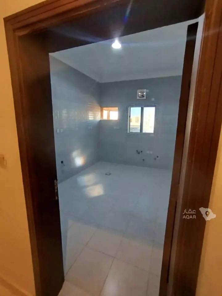 4 bedroom apartment in Al Yaqout, Jeddah 3