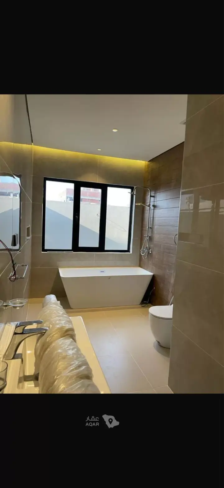 7 bedroom villa in Az Zomorod, Jeddah 6