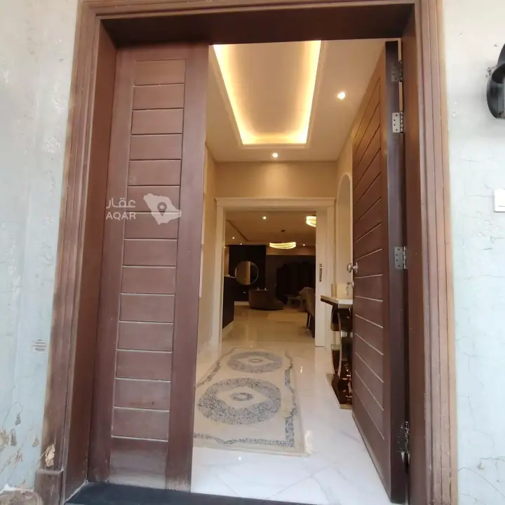 5 bedroom villa in Al Yaqout, Jeddah 3