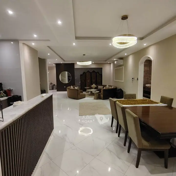 5 bedroom villa in Al Yaqout, Jeddah 9