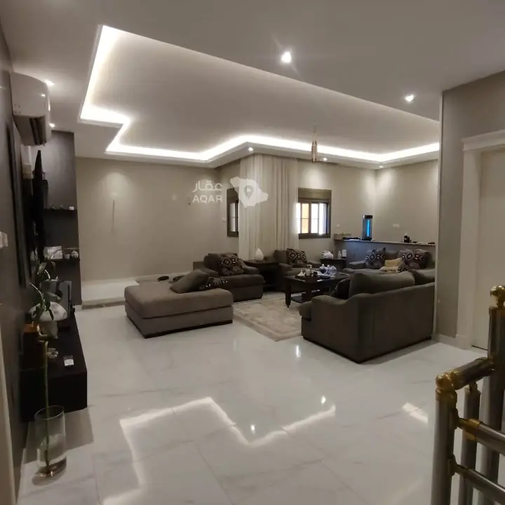 5 bedroom villa in Al Yaqout, Jeddah 16