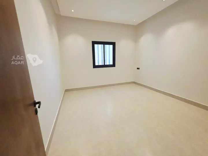 4 bedroom villa in Al Aridh, Riyadh 17