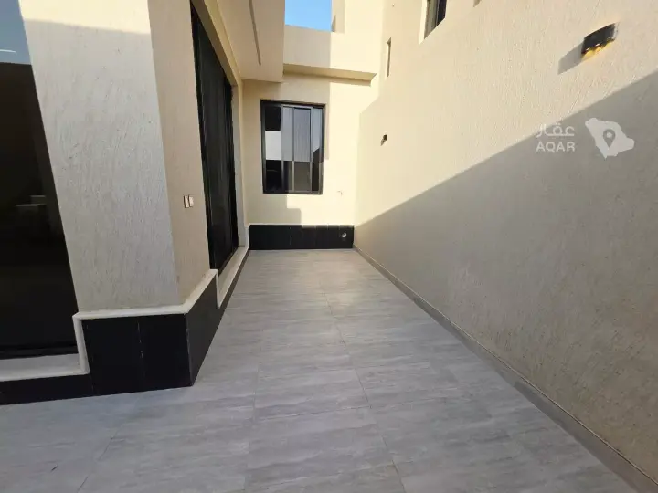 4 bedroom villa in Al Aridh, Riyadh 13